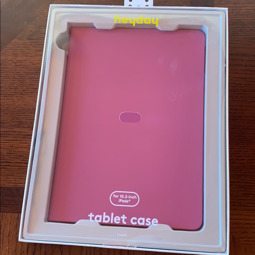NIB heyday tablet case 10.2 inch iPads